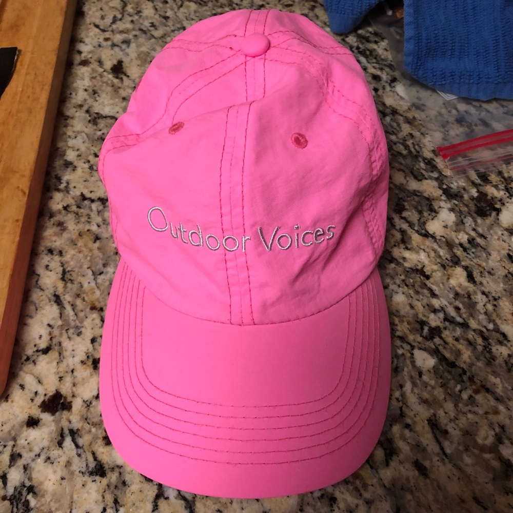 OV LA hat
